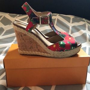 Antonio Melanie Floral Wedge
